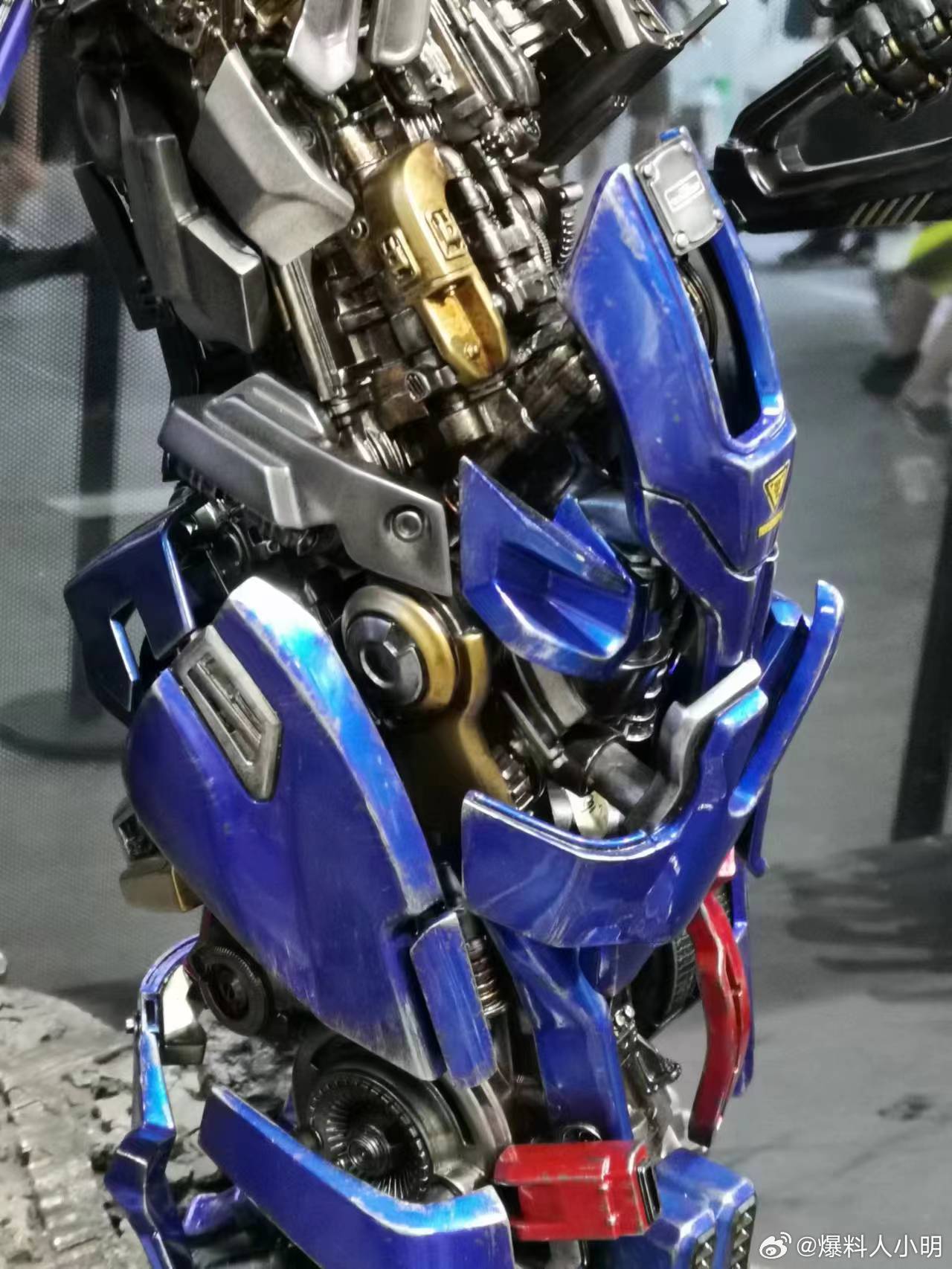 Josh Nizzi's Powermaster Optimus Prime by Prime 1 Studio